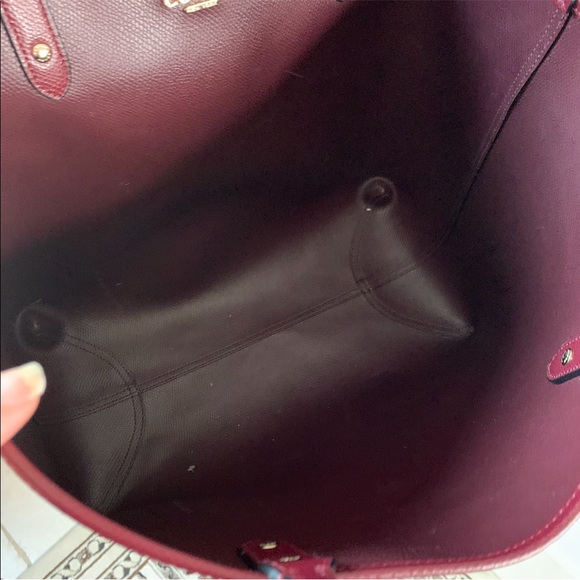 Coach Reversible Burgundy Cranberry Leather Tote - Picture 8 of 11